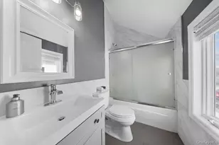 1136 W Broadway, Hewlett, NY 11557 - Photo 12