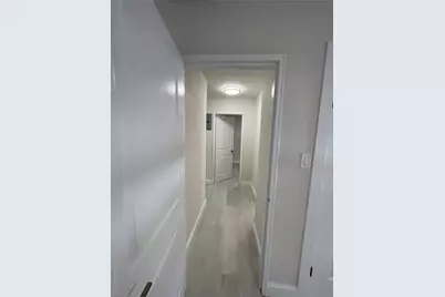 118-60 Metropolitan Avenue #2 I, Kew Gardens, NY 11415 - Photo 6