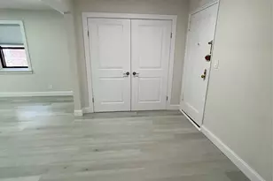 118-60 Metropolitan Ave, Kew Gardens, NY 11415 - Photo 10