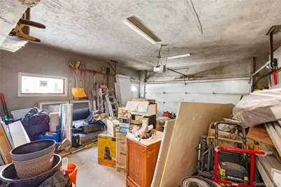 467 Hempstead Avenue, Rockville Centre, NY 11570 - Photo 22