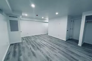 14 Chamberlain Ave, Yonkers, NY 10704 - Photo 12