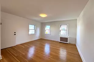 14 Chamberlain Ave, Yonkers, NY 10704 - Photo 6