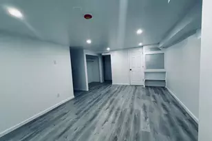 14 Chamberlain Ave, Yonkers, NY 10704 - Photo 14