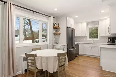 23 Gay Lore Drive, Huntington, NY 11743 - Photo 8