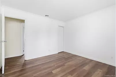 449 52nd Street, Lindenhurst, NY 11757 - Photo 16