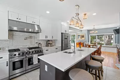 42 Colonial Avenue, Warwick, NY 10990 - Photo 2