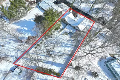 11 Westfield Drive, Centerport, NY 11721 - Photo 32