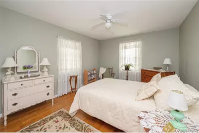 9 Elm Lane, Stony Brook, NY 11790 - Photo 16