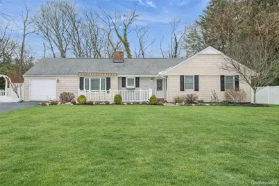 9 Elm Lane, Stony Brook, NY 11790 - Photo 1