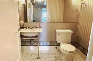 10 City Pl, White Plains, NY 10601 - Photo 10