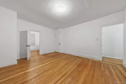 5783 Mosholu Avenue, Bronx, NY 10471 - Photo 6