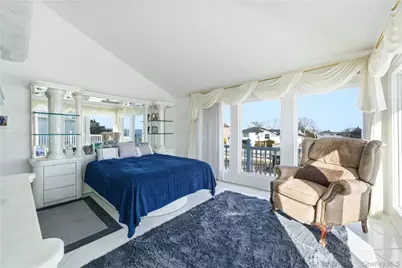 14 Club Drive, Massapequa, NY 11758 - Photo 10