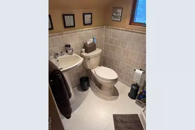 3914 Maplewood Drive, Seaford, NY 11783 - Photo 16