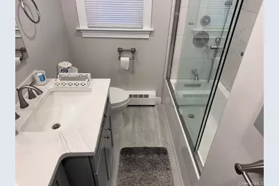 3914 Maplewood Drive, Seaford, NY 11783 - Photo 6