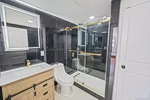 420 Devonshire Rd, Baldwin, NY 11510 - Photo 38