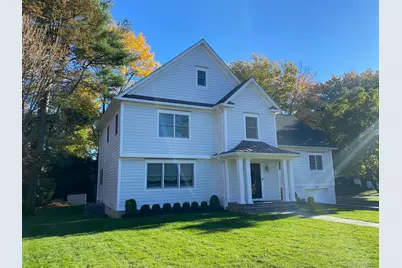 299 Stratton Road, New Rochelle, NY 10804 - Photo 2