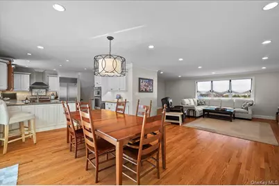 299 Stratton Road, New Rochelle, NY 10804 - Photo 18