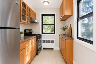 57-02 246th Crescent, Little Neck, NY 11362 - Photo 4