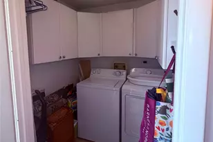 15 Maple St, West Babylon, NY 11704 - Photo 12