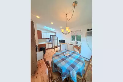 15 Maple Street, West Babylon, NY 11704 - Photo 4