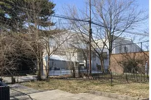 1839 Matthews Ave, Bronx, NY 10462 - Photo 4