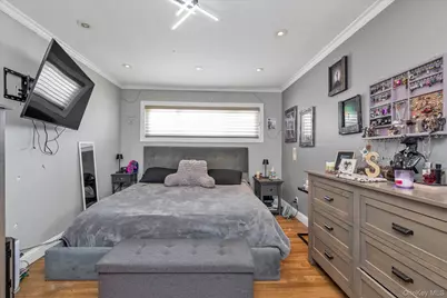 528 Carpenter Avenue, Oceanside, NY 11572 - Photo 10