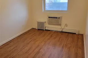 48-82 37th St, Long Island City, NY 11101 - Photo 4