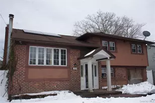 1070 Cramer Ct, Baldwin, NY 11510 - Photo 4