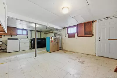 82-59 263rd Street, Floral Park, NY 11004 - Photo 32