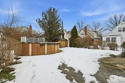 82-59 263rd Street, Floral Park, NY 11004 - Photo 34