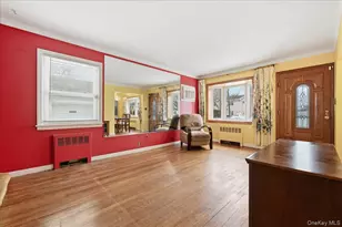 82-59 263rd St, Floral Park, NY 11004 - Photo 6