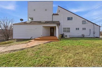 2 N Strawberry Hill Lane, West Nyack, NY 10994 - Photo 1