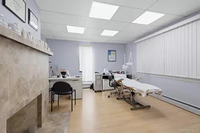 2 N Strawberry Hill Lane, West Nyack, NY 10994 - Photo 38