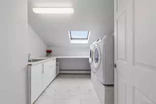 2 N Strawberry Hill Ln, West Nyack, NY 10994 - Photo 22