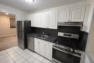 221-05 67th Ave, Oakland Gardens, NY 11364 - Photo 4