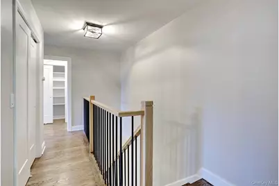 188 Kearsing Parkway, Monsey, NY 10952 - Photo 12