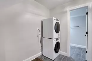 188 Kearsing Pkwy, Monsey, NY 10952 - Photo 10