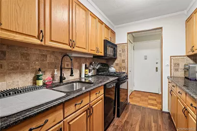 100 Diplomat Drive #7G, Mount Kisco, NY 10549 - Photo 10