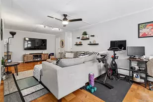 100 Diplomat Dr, Mount Kisco, NY 10549 - Photo 4