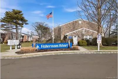 204 Millard Avenue #204, West Babylon, NY 11704 - Photo 2