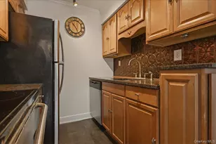 204 Millard Ave, West Babylon, NY 11704 - Photo 12