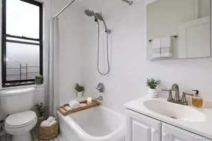 115-25 Metropolitan Ave, Kew Gardens, NY 11418 - Photo 22