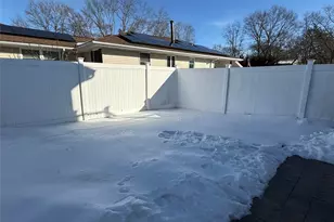 2129 Julia Goldbach Ave, Ronkonkoma, NY 11779 - Photo 14