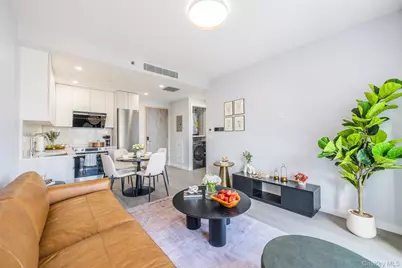 134-11 Franklin Avenue #7D, Flushing, NY 11355 - Photo 4