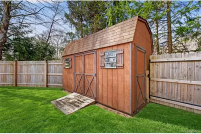 23 Ruth Road, Cortlandt Manor, NY 10567 - Photo 38