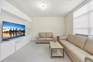 100 Sheldrake Pl, Mamaroneck, NY 10543 - Photo 10