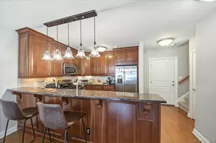 100 Sheldrake Pl, Mamaroneck, NY 10543 - Photo 12