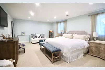 28 Old Trail Road, Water Mill, NY 11976 - Photo 12