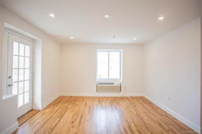 10 Franklin Boulevard #203, Long Beach, NY 11561 - Photo 8