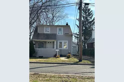 30 Pierson Avenue, Hempstead, NY 11550 - Photo 2